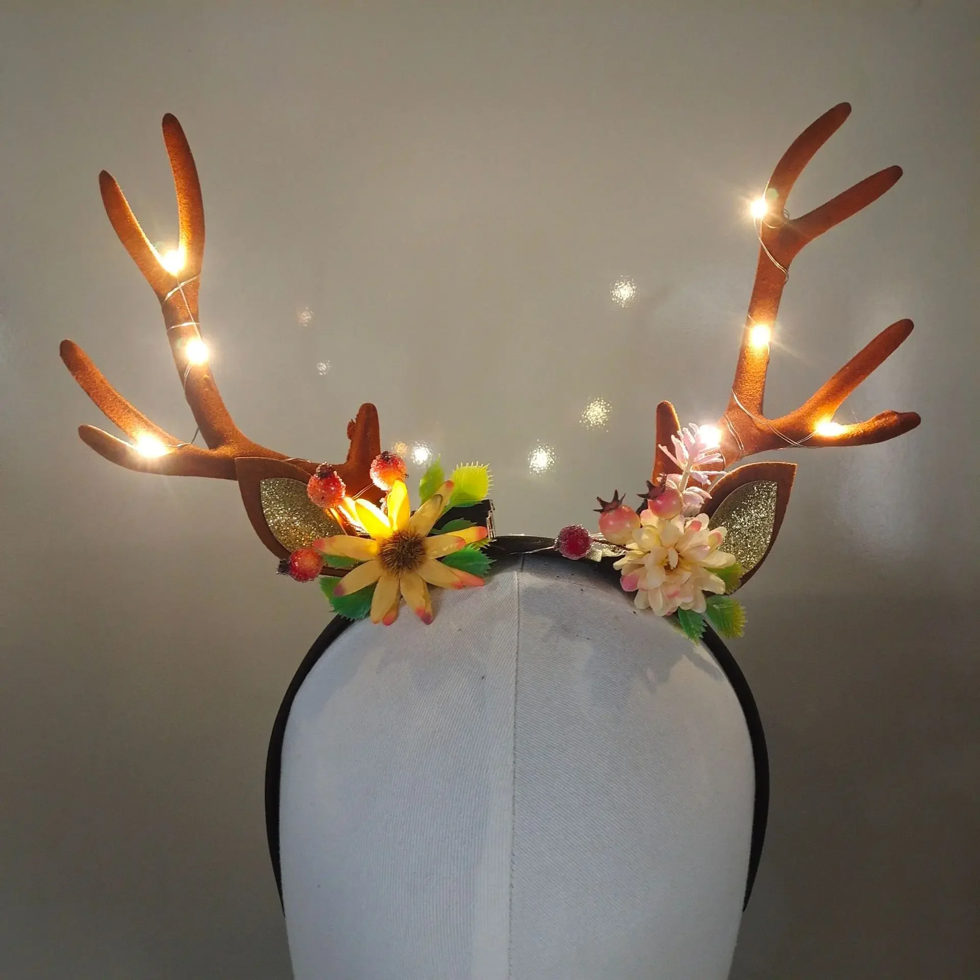 Women Girls Light Up Glowing R – Reindeer Antlers Headband recenzja i cena